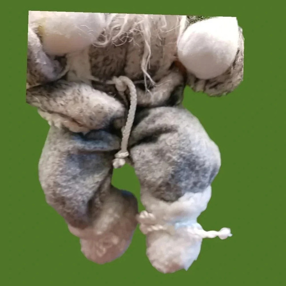 Arctic holiday  santa sitter silver & white color - Picture 3 of 10